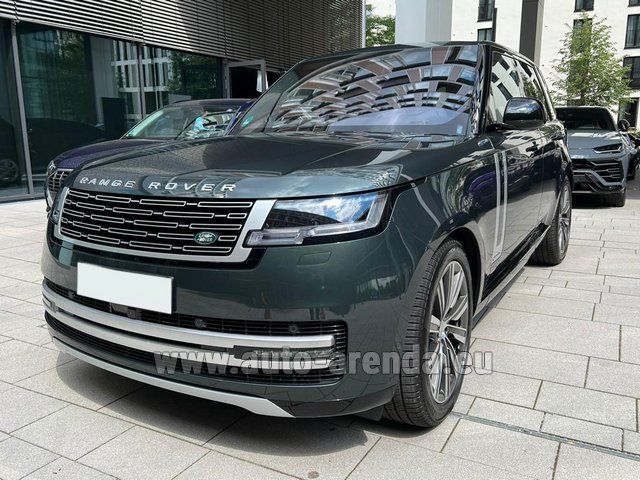 Rental Land Rover Range Rover D350 Autobiography 2022 in Graz