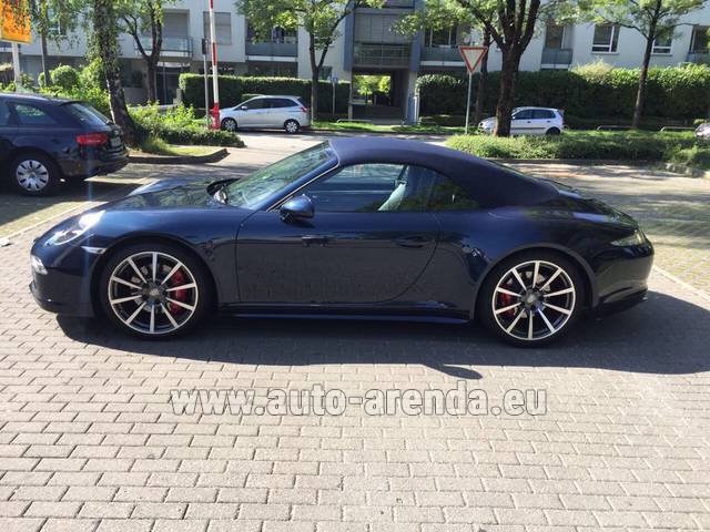 Rental Porsche 911 Carrera 4S Cabriolet in Innsbruck