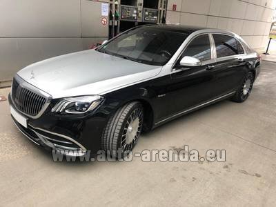 Maybach/Mercedes S 560 Extra Long 4MATIC AMG equipment car for transfers from airports and cities in Germany and Europe.