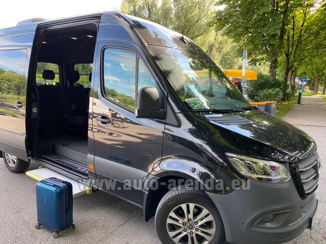 Transfer from Parndorf Outlet to Vienna by Mercedes-Benz Sprinter (8 passengers) car
